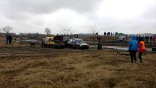 preview picture of video 'Mazowiecki Wrak Race 10.01.2015 Mysiadło 2'