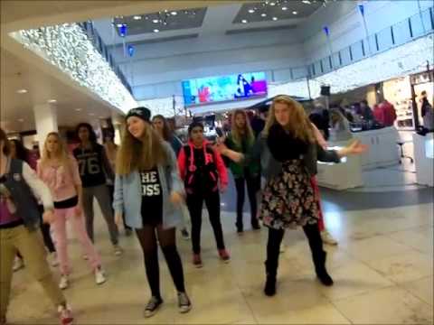 Little mix flashmob|| Utrecht, Holland