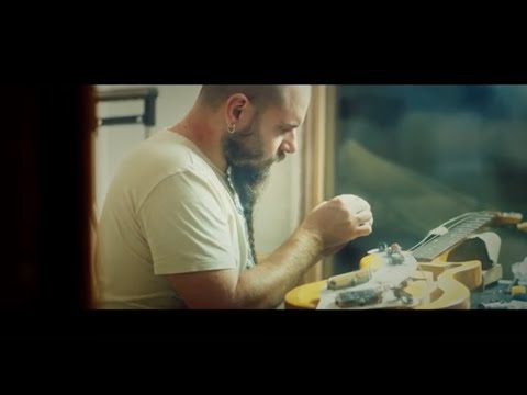 Niccolò Fabi - Al di fuori dell'amore (Official Video)