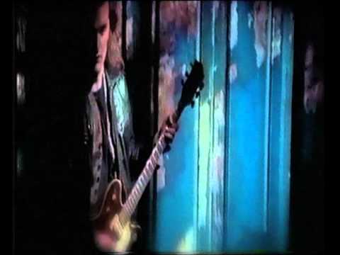 Videoclip de Grow or Pay (1995 - Remaster) — D-A-D