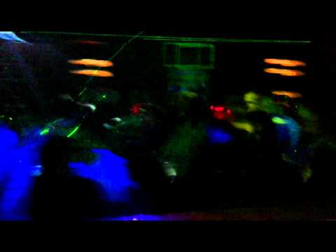 YOUNG DUO @Club Compressor, playing DAVE FLOYD & POOKIE - LONDON (Original Mix)