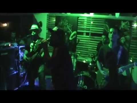 Prévia do que rola nos show's da FALKTRUA.