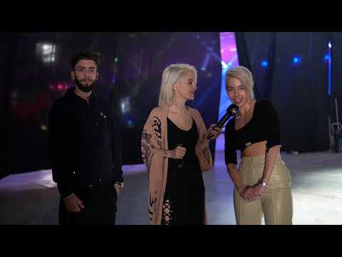 Lil Koni & Natasha Kay backstage στο MadWalk 2021 by Serkova Crystal Pure