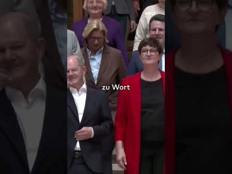 Video Thumbnail: BUNDESTAG: Fail! Scholz' Ignoranz-Moment mit Esken wird zum viralen Hit!
