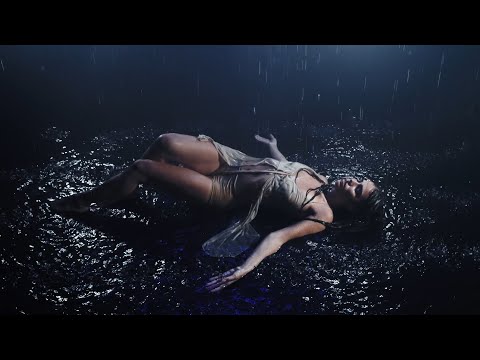 CLARA - URAGANI (Official Lyric Video)