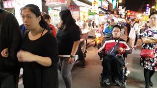 preview picture of video 'Huaxi street night market - Taipei'