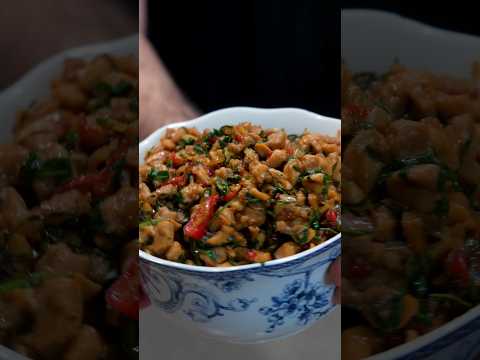 My Favorite Weeknight Meal: Thai Basil Chicken