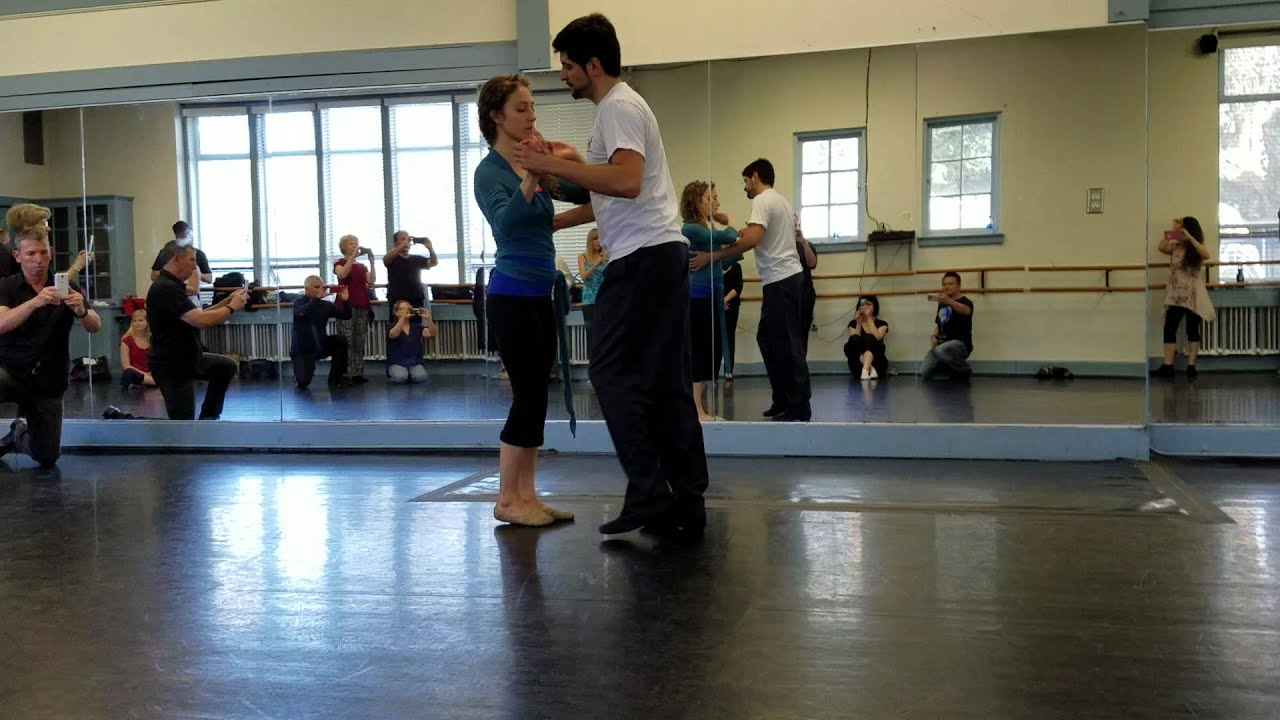 Leah Barsky and Cristian Correa Cordobés  Stage Tango lesson