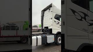 Nákladné auto podvozok Volvo FH16 750hp 6x4 + PTO + ALUMINUM RIMS + EURO 6 na predaj - Obraz 4 | Autoline SK Nákladné auto podvozok Volvo FH16 750hp 6x4 + PTO + ALUMINUM RIMS + EURO 6 | Obraz 4 - Autoline