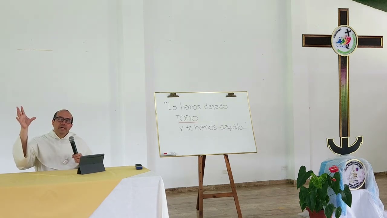 SACERDOTES que viven para Dios y para su pueblo