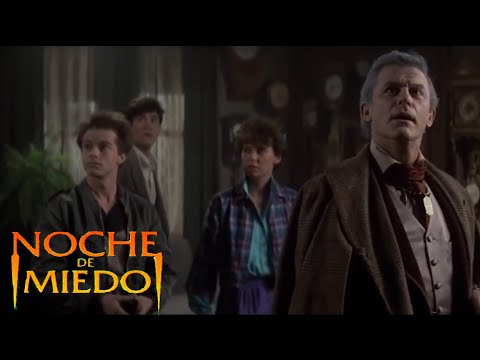 Noche De Miedo: Visita A La Casa Del Vampiro Parte 1