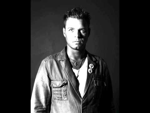 Brosið þitt lýsir mér leið.wmv