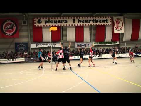 Fortuna tegen Deetos Barry