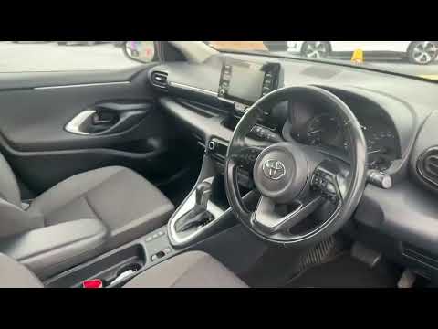 Video of Toyota Yaris 2023 LUNA 1.5 PETROL HYBRID  AUTOMATI