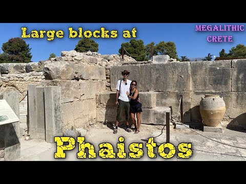 Large blocks at Phaistos