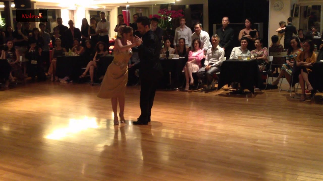 2014 Javier Rodriguez Noelia Barsi Hong Kong -3