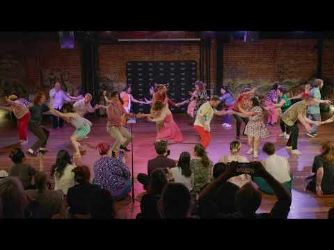 Swing Patrol Melbourne Spring Swing Show 2025 – Melbourne CBD (Beginner Plus)