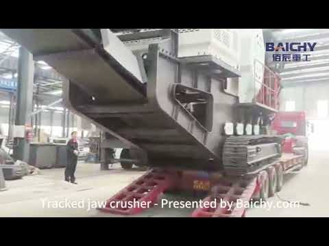 How does tracked jaw crusher move onsite