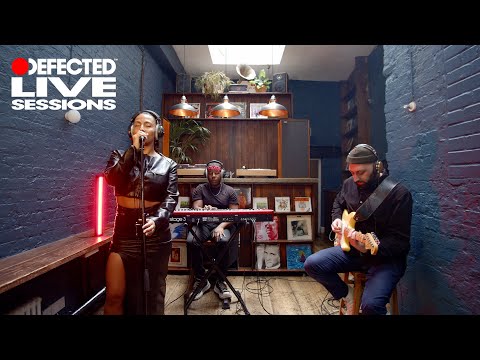 Zoe Kypri - Horizon Red, The Cure & The Cause, Maze | Defected Live Sessions [S2E2]