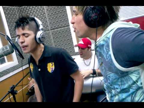 Grupo Algo Mais  na Guarujá Fm