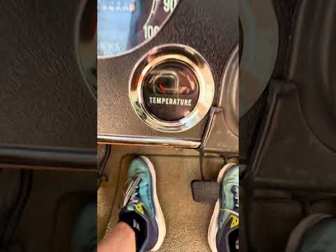 1972 GMC Suburban K2500 Custom Deluxe 4×4