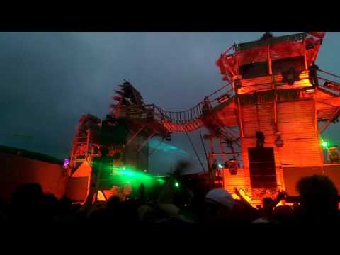 RAM @ Luminosity Beach Festival - Woodshokk - Tulips & Chocolate