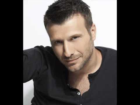 download lagu mp3 mp4 Giannis Ploutarxos To Fwnazw, download mp3 Giannis Ploutarxos To Fwnazw free downloadn, video klip Giannis Ploutarxos To Fwnazw