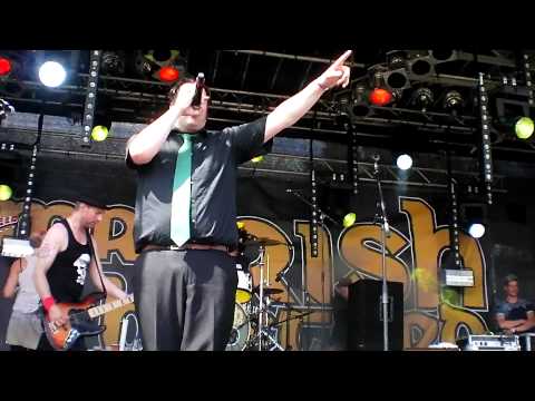 Mr. Irish Bastard - Holidays In The Sun (Sex Pistols cover) Live @ Geuzenpop Festival 2012, Enschede