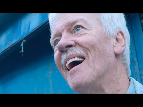 Crack - A Short Film by Patrick Karneigh Junior