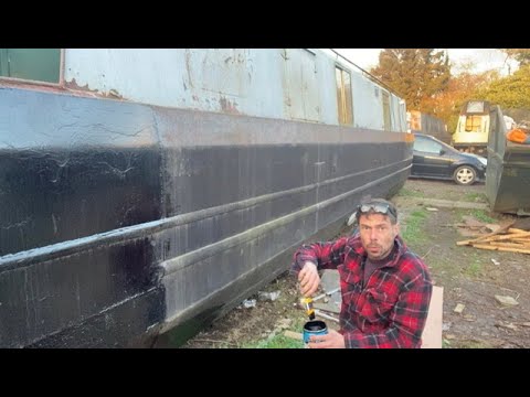 124. Penultimate blacking of the Narrowboat