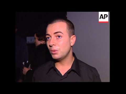 UK:LONDON: MACDONALD/CHALAYAN FASHION SHOWS