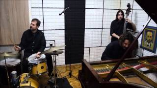 Dragan Milovanovic Trio - Powell's Mood ( Dragan Milovanović )