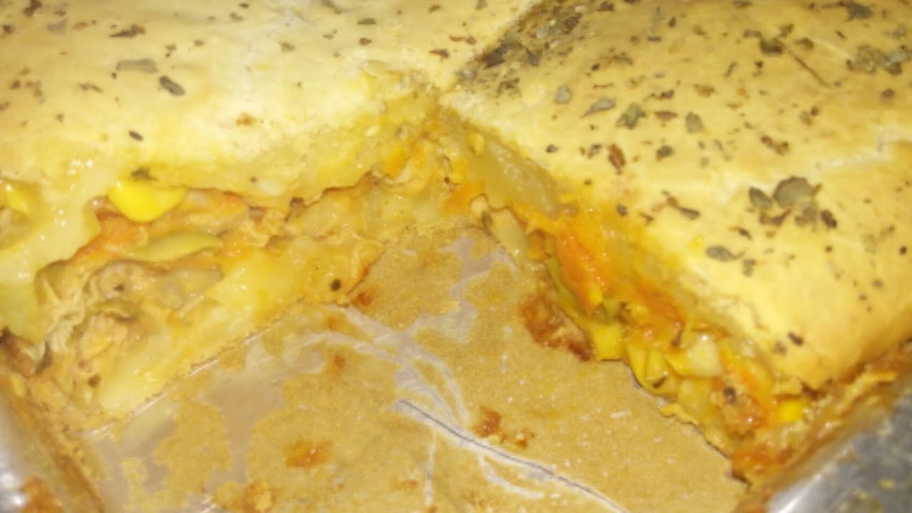 TORTA SALGADA SEM TRIGO COM POLVILHO