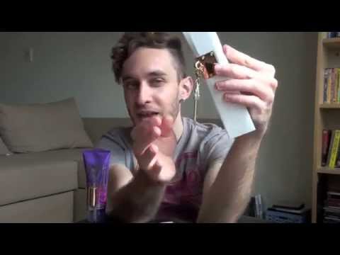 download lagu mp3 mp4 Justin Bieber New Perfume, download lagu Justin Bieber New Perfume gratis, unduh video klip Justin Bieber New Perfume