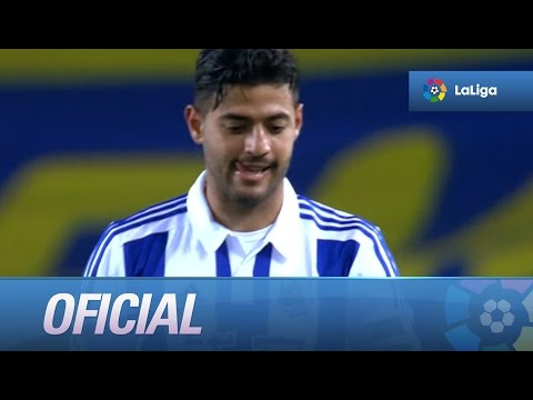 Disparo con rosca de Vela que sale por encima de portería