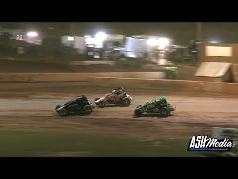Wingless Sprints: Cracking Finish!! - Archerfield Speedway