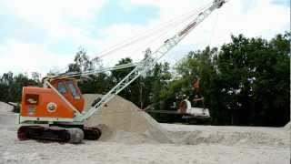 preview picture of video 'historische grondverzetmachines, Schaijk 2012'