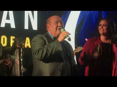 Leo Dan ft. Shaila Dúrcal, Alicia Villarreal, Edwin Luna y Lorenzo Méndez - Mary es mi amor