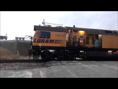 Loram Rail Grinder in action on the NS Hannibal District   Hannibal, MO   11-14-20