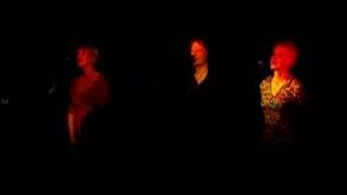 Chumbawamba - Her Majesty