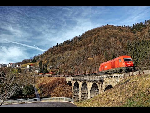 Bahnverkehr auf der Donauuferbahn im Februar 2020