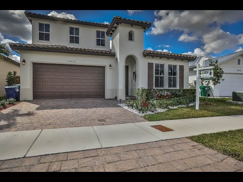 14932 SW 175 St, Miami, FL 33187