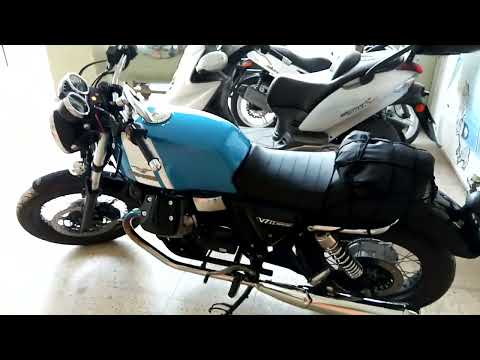 Moto Guzzi V7 Special 2015  Start-up