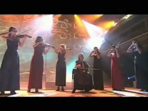 Iveta Bartošová - Tři oříšky live