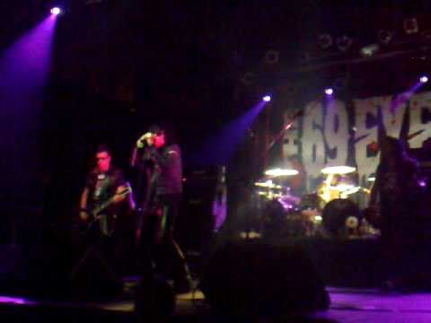 THE 69 EYES: Wasting The Dawn / Feel Berlin (24/09/2010 - Buenos Aires)