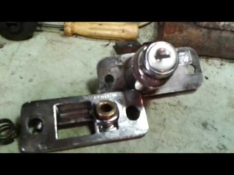 тюнинг замка задней двери (Устранение шума на двери багажника)