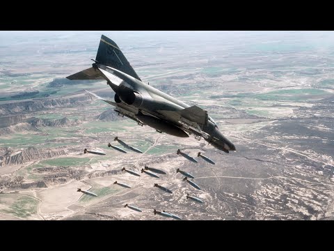 F4 multiplayer WSO Roulette - 4-ship Carpet Bombing DCS World