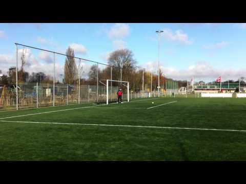 Prachtig doelpunt van Lotfi!