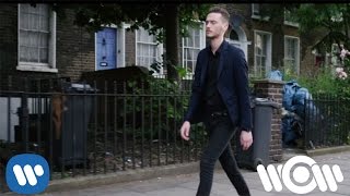 Maan on the moon - Scar | Official video