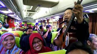 Download lagu Pengamen Bandung liric bikin ngakak.... mp3 Download lagu Pengamen Bandung liric bikin ngakak.... mp3